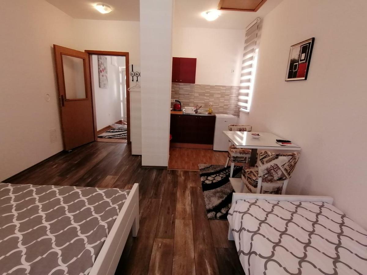 Apartment Kapetanovic Bosanski Samac ภายนอก รูปภาพ